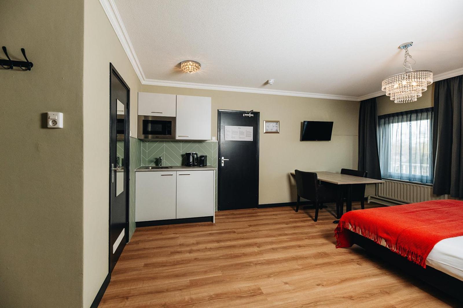 Hotel 레네세 외부 사진